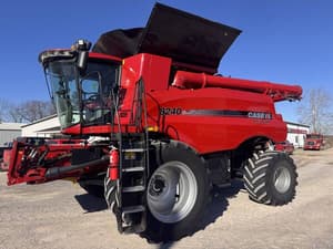 2018 Case IH 8240 Image