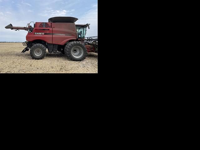 Image of Case IH 8240 equipment image 3