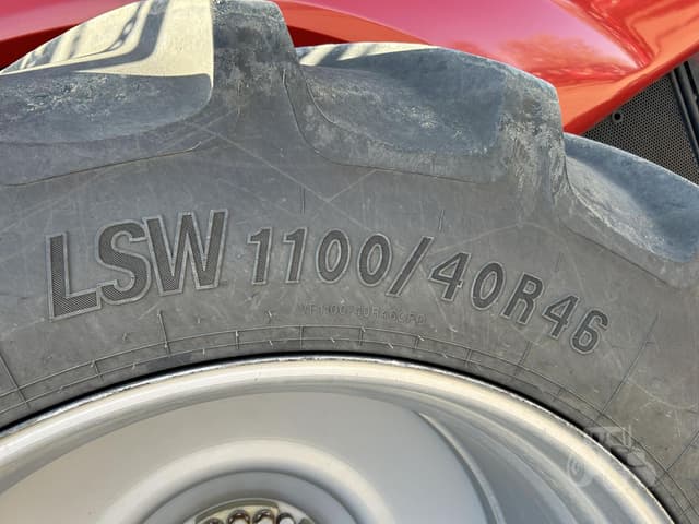 Image of Case IH 8240 equipment image 1
