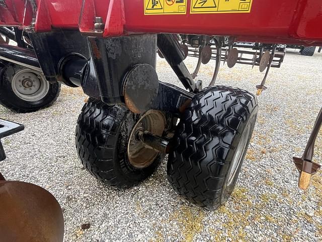 Image of Case IH Ecolo-Tiger 875 equipment image 4