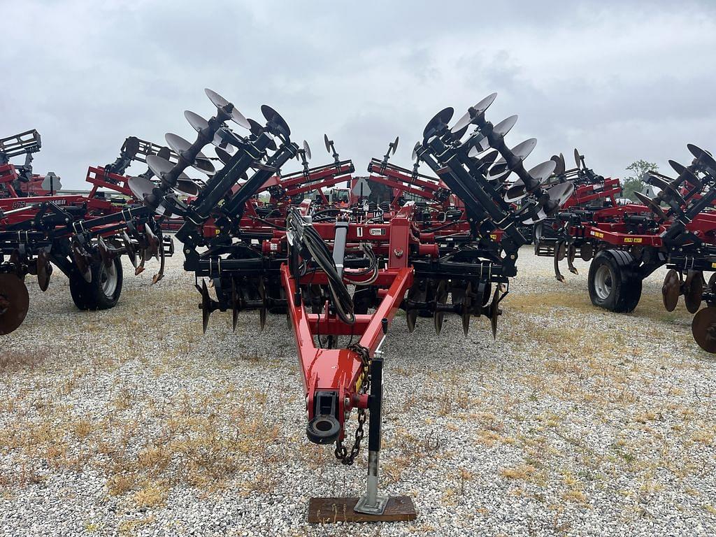 Image of Case IH Ecolo-Tiger 875 Primary image