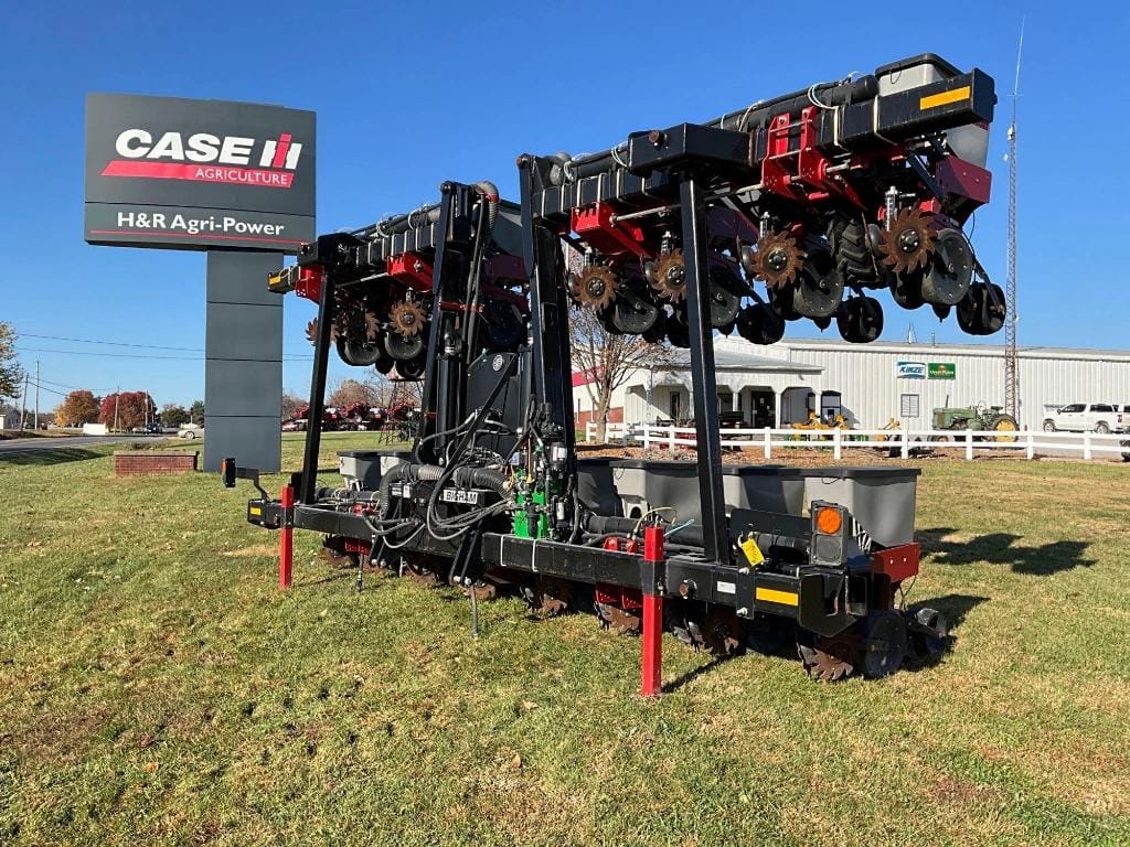 Main image Case IH 1235