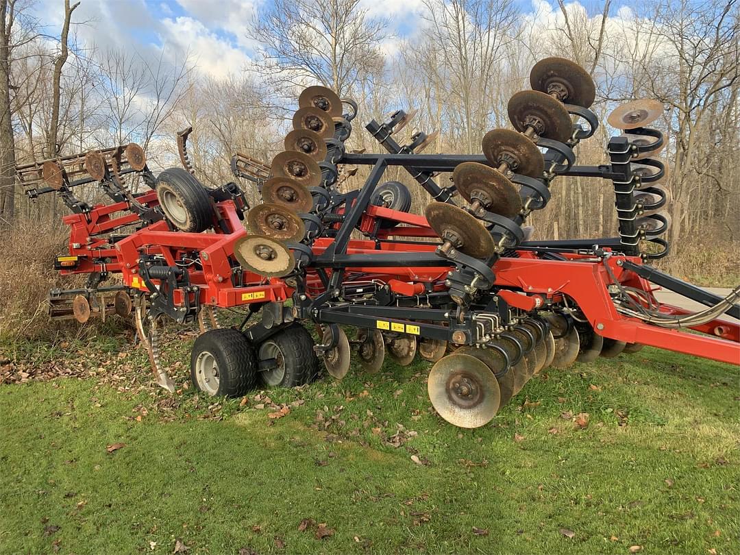 Image of Case IH Ecolo-Tiger 875 Primary image