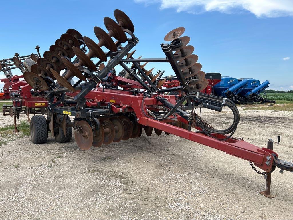 Image of Case IH Ecolo-Tiger 875 Primary image