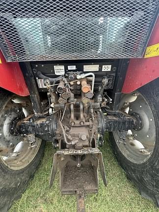 Image of Case IH Farmall 100C equipment image 4