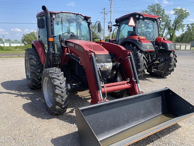 Image of Case IH Farmall 100C equipment image 3