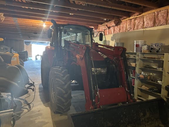 Image of Case IH Farmall 100C Primary image