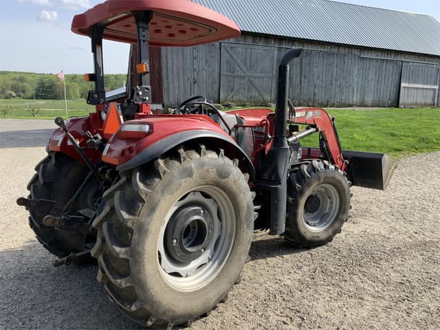 Image of Case IH Farmall 120C equipment image 2