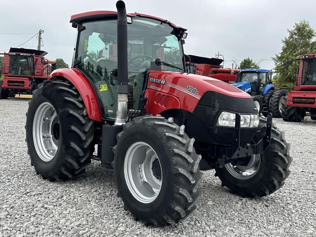 Image of Case IH Farmall 120C equipment image 1