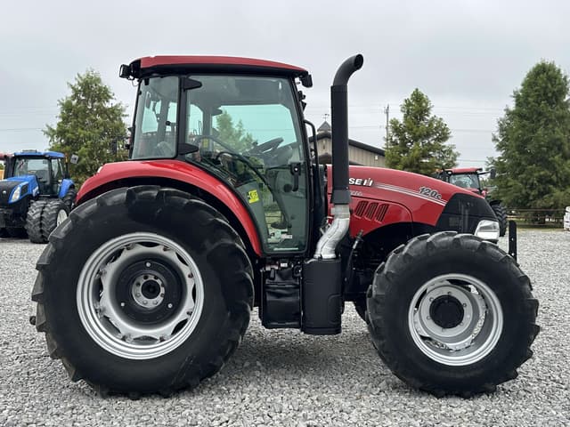 Image of Case IH Farmall 120C equipment image 3