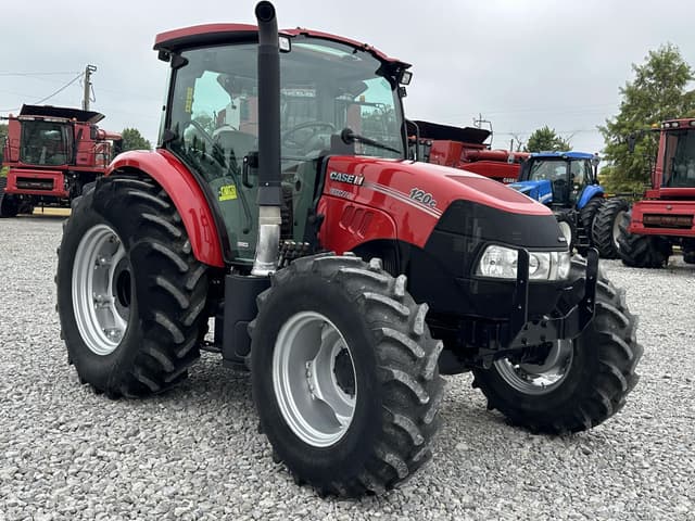 Image of Case IH Farmall 120C equipment image 1