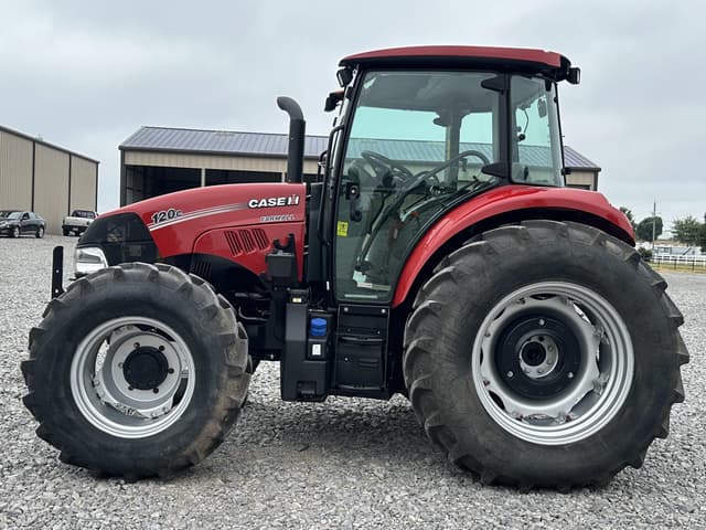 Image of Case IH Farmall 120C equipment image 2