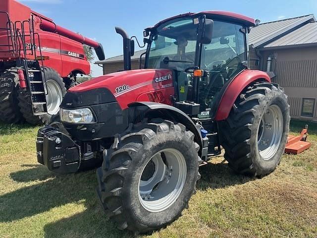 Image of Case IH Farmall 120C equipment image 1