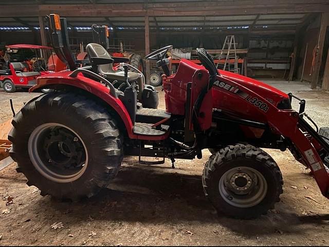 Image of Case IH Farmall 45C equipment image 4