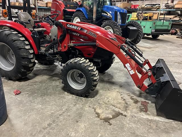 Image of Case IH Farmall 45C equipment image 1