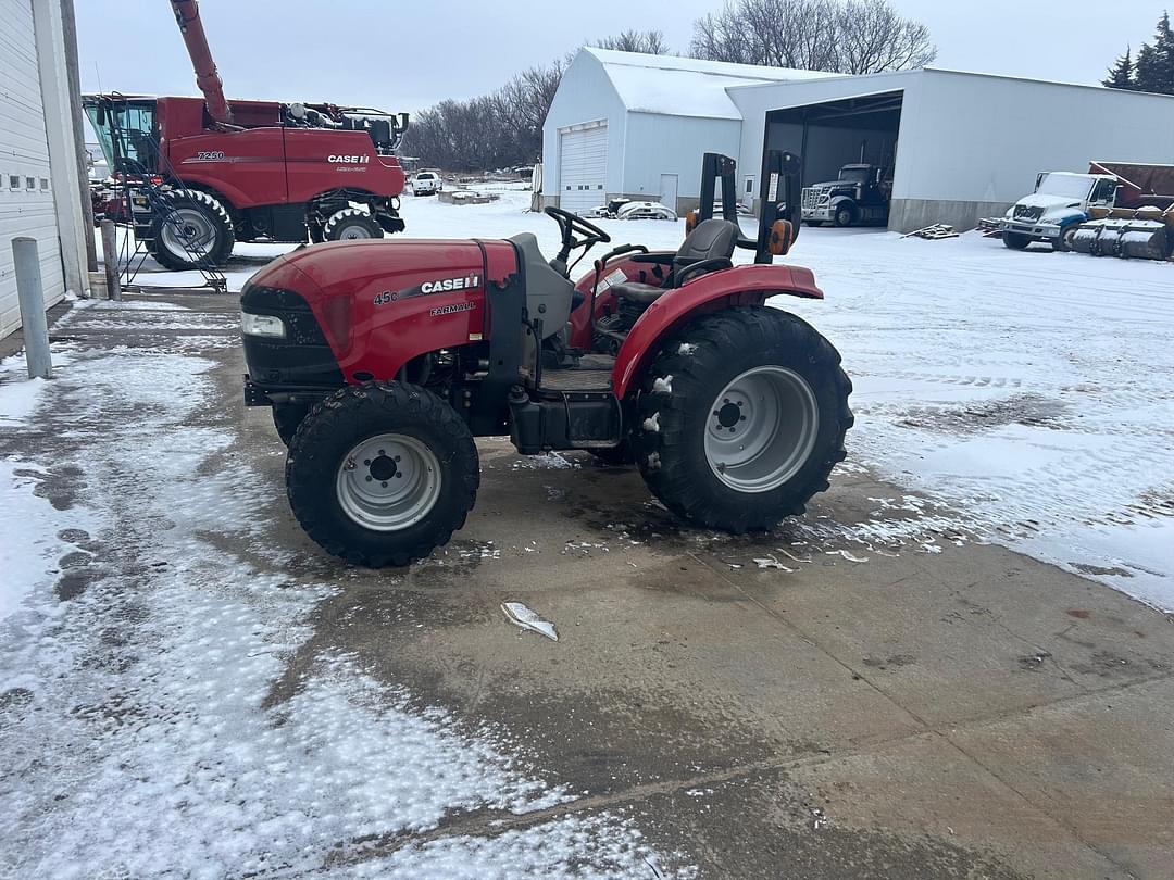 Image of Case IH Farmall 45C Image 1