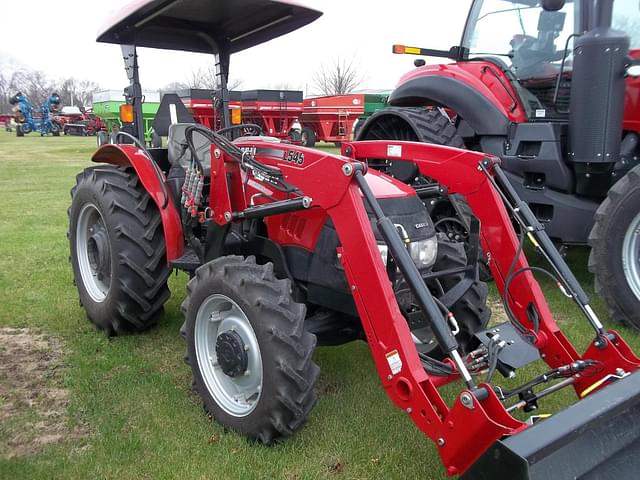 Image of Case IH Farmall 70A equipment image 2