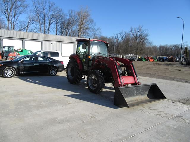 Image of Case IH Farmall 75C equipment image 2