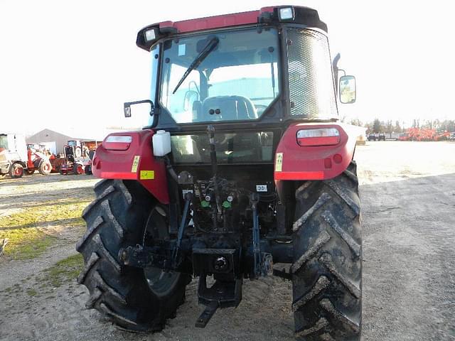 Image of Case IH Farmall 75C equipment image 3