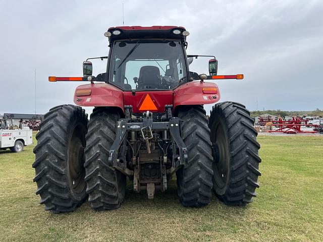 Image of Case IH Magnum 310 equipment image 3