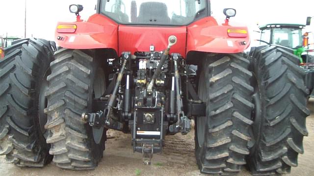 Image of Case IH Magnum 180 equipment image 1