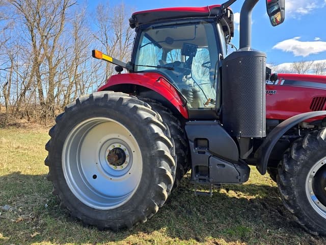 Image of Case IH Magnum 200 equipment image 1