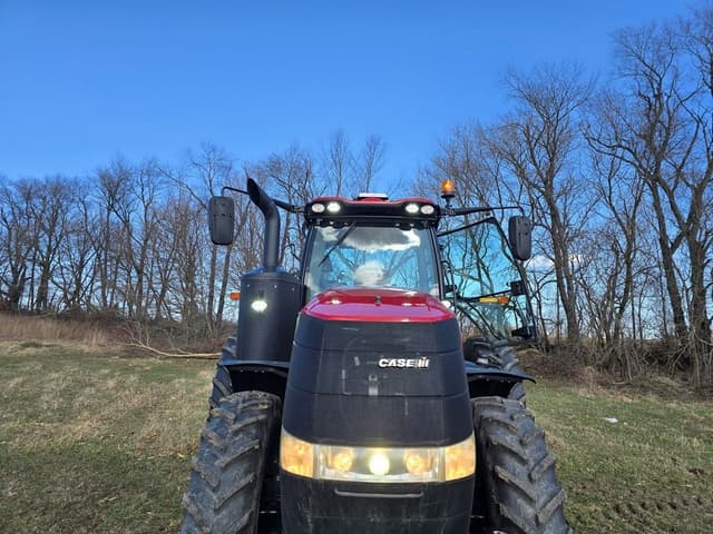 Image of Case IH Magnum 200 equipment image 3