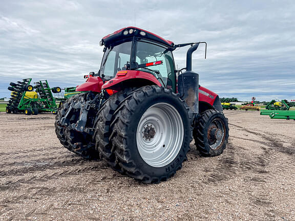 Image of Case IH Magnum 250 equipment image 4