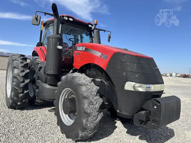 Image of Case IH Magnum 250 equipment image 1