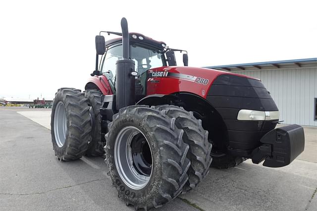 Image of Case IH Magnum 280 equipment image 1