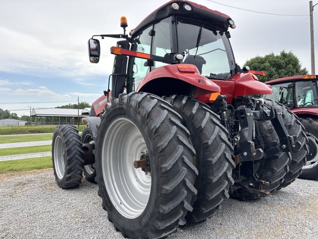Image of Case IH Magnum 280 equipment image 4