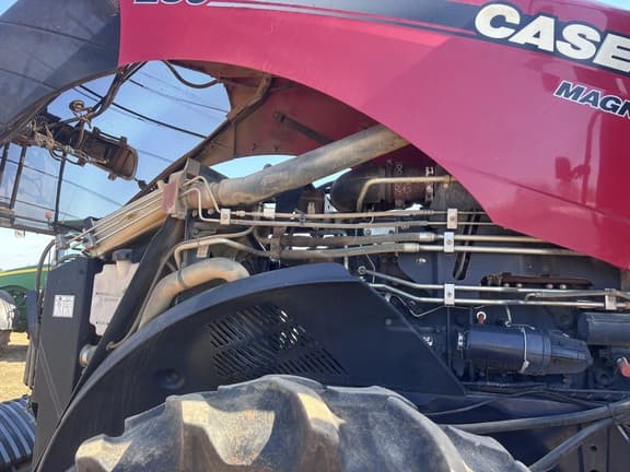 Image of Case IH Magnum 280 equipment image 4