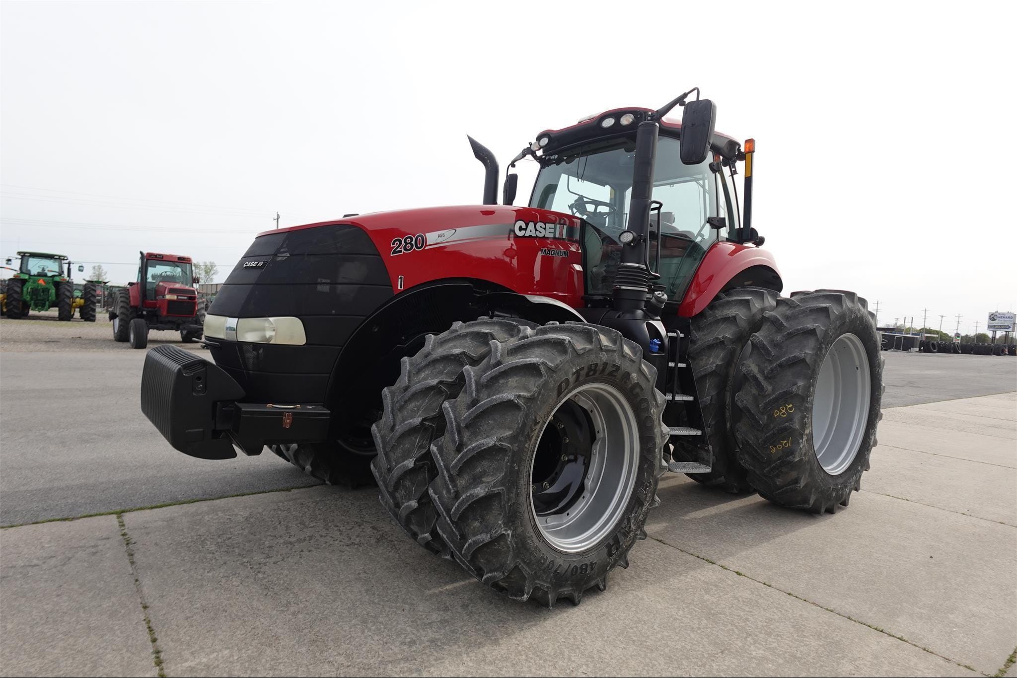 2018 Case IH Magnum 280 Equipment Image0