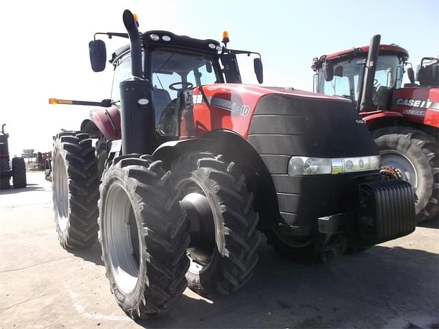 Image of Case IH Magnum 310 equipment image 2