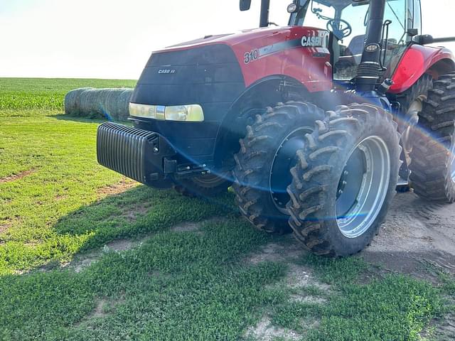 Image of Case IH Magnum 310 equipment image 2