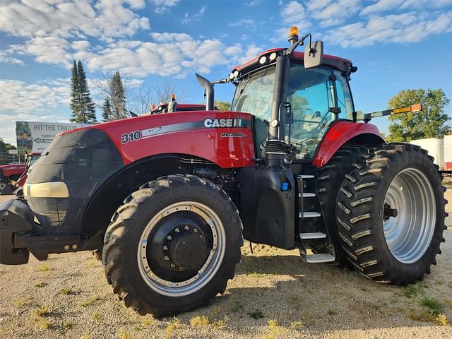 Image of Case IH Magnum 310 equipment image 1