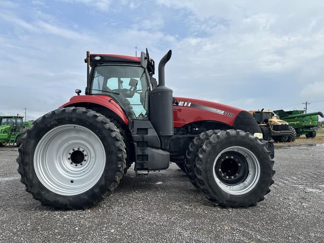 Image of Case IH Magnum 310 equipment image 3