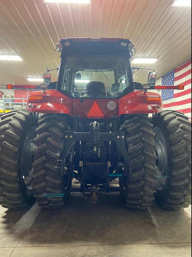 Image of Case IH Magnum 310 equipment image 3