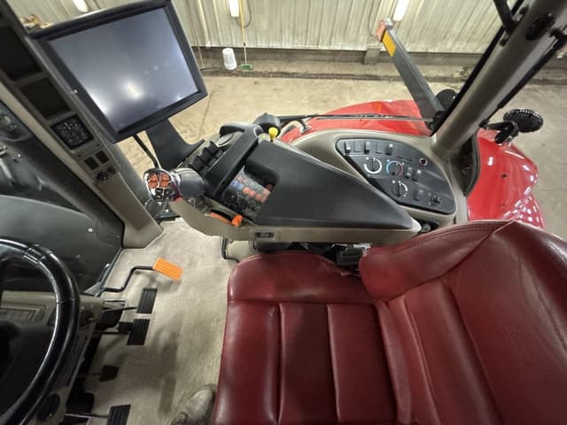Image of Case IH Magnum 310 equipment image 4