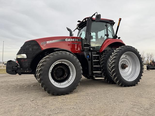 Image of Case IH Magnum 310 equipment image 3