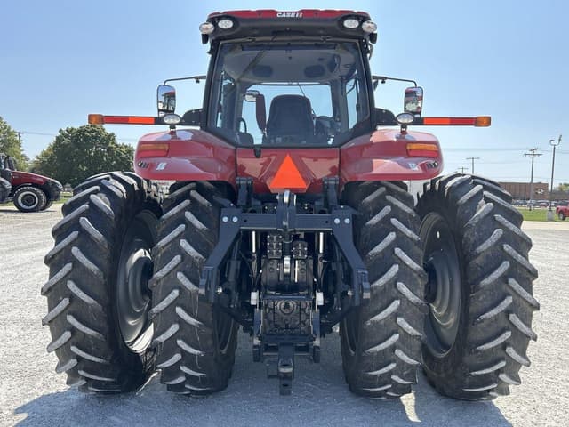 Image of Case IH Magnum 310 equipment image 3