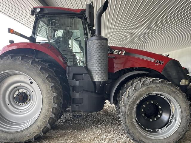 Image of Case IH Magnum 310 equipment image 1