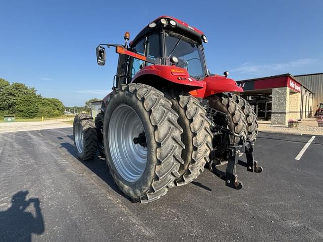Image of Case IH Magnum 310 equipment image 3