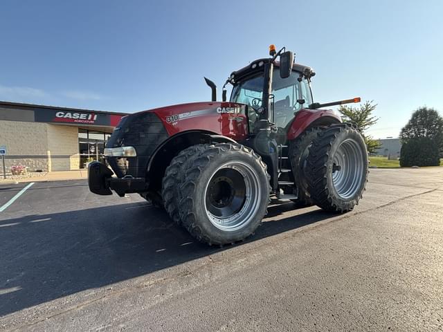 Image of Case IH Magnum 310 equipment image 2