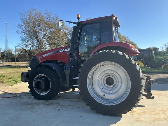 Image of Case IH Magnum 310 equipment image 3