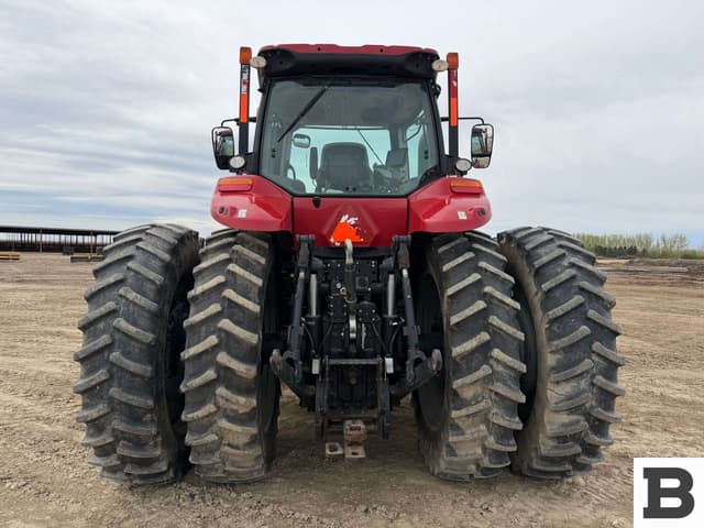 Image of Case IH Magnum 310 equipment image 4