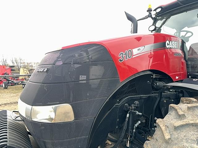 Image of Case IH Magnum 310 equipment image 4