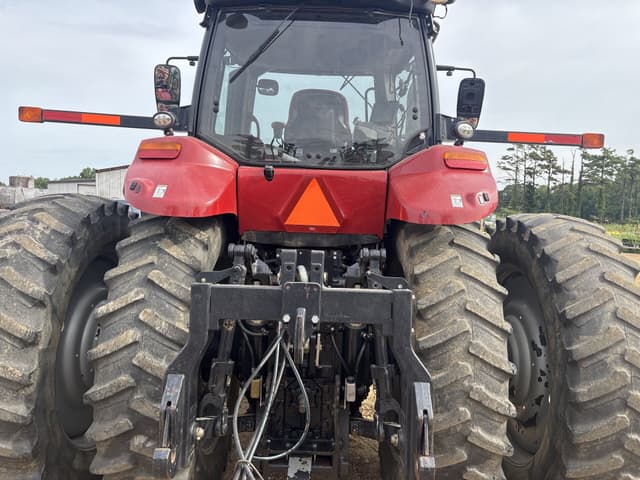 Image of Case IH Magnum 340 equipment image 3
