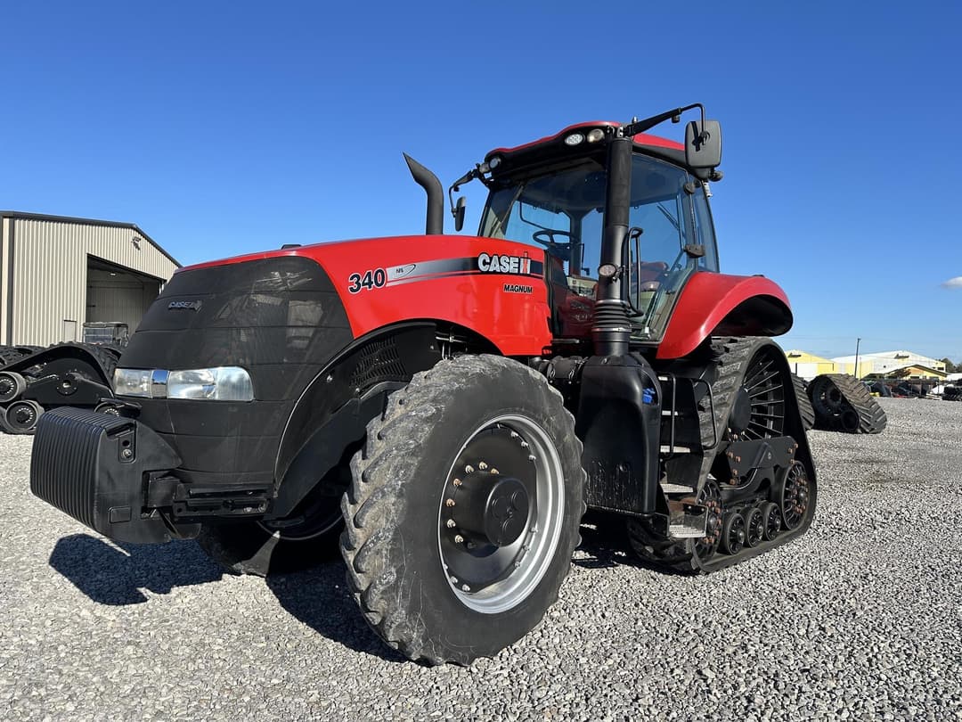 Image of Case IH Magnum 340 Rowtrac Primary image