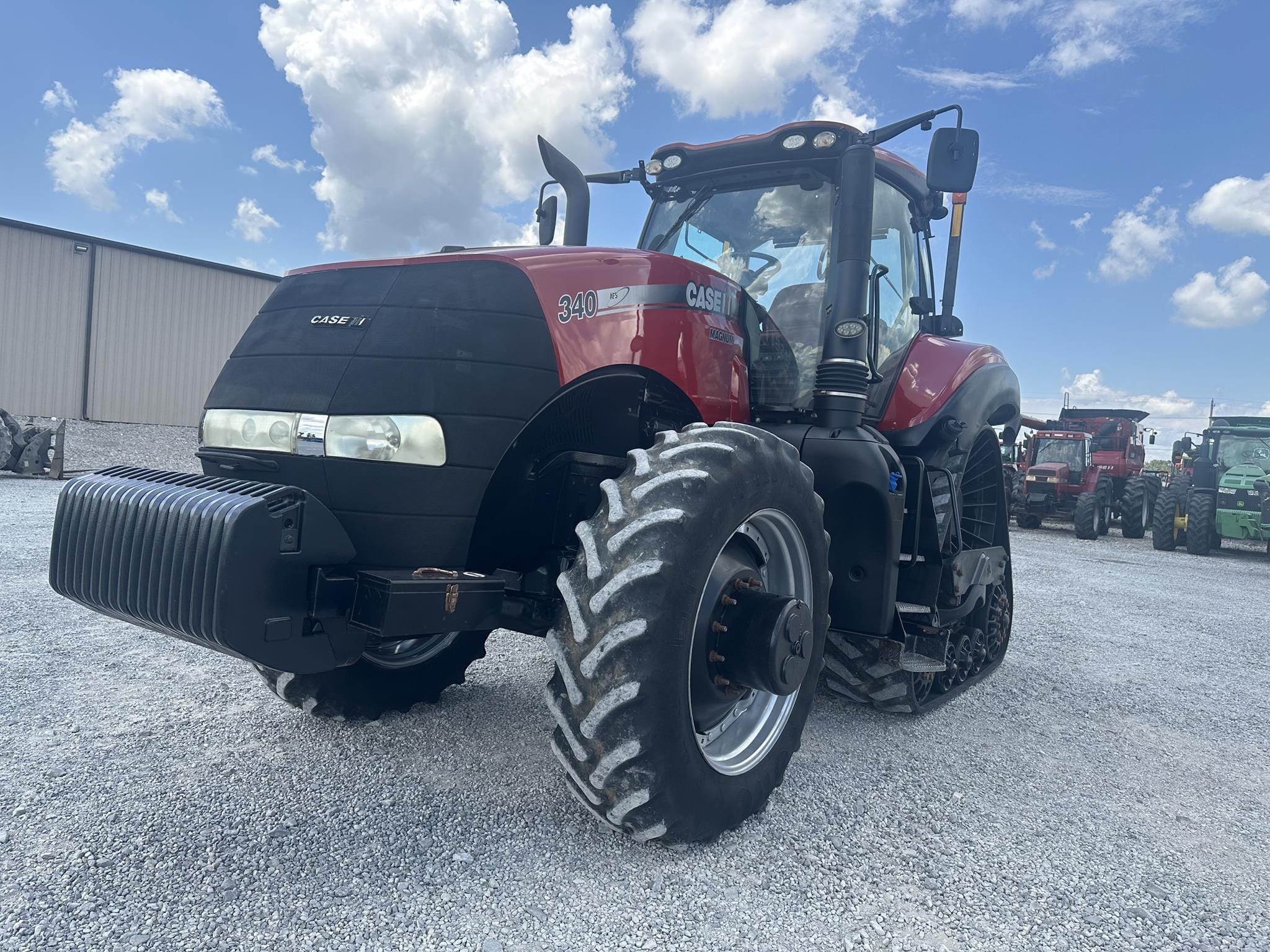 2018 Case IH Magnum 340 Rowtrac Equipment Image0